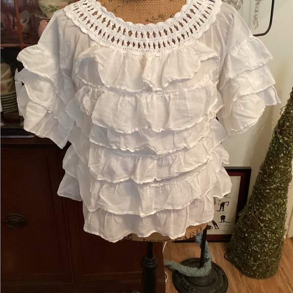 Lotus Ruffled Top - Picture 3 of 4